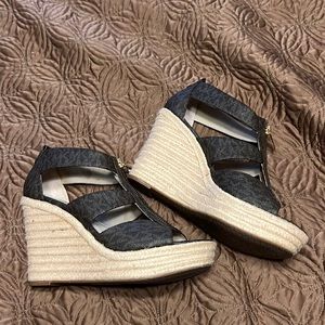 Michael Kors Sandals💥💥💥💥